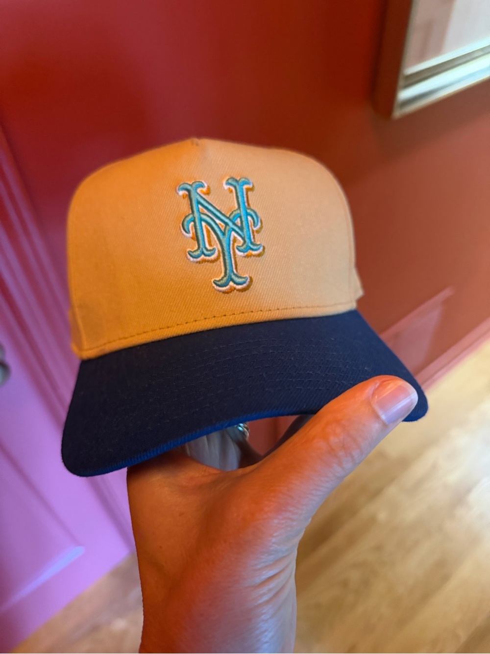 New Era Two-Tone Tan and Navy NY Mets Cap